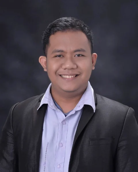 Portrait of Jenno Fred M. Villarino
